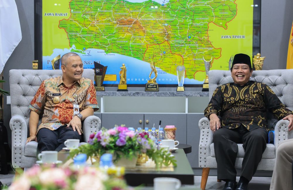 Gubernur Jateng Respons Aspirasi Kades Banyumas, dari Bankeu Desa hingga Relokasi Puskesmas