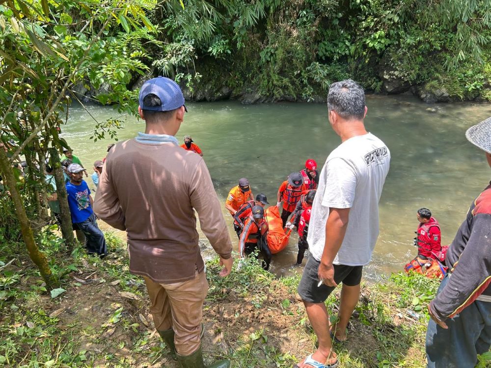 Tujuh Hari Pencarian, Korban Tenggelam di Sungai Kreteg Kebumen Ditemukan Meninggal