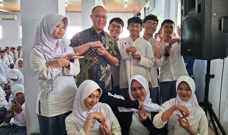 Bos Bluebird Berikan Motivasi Wirausaha di Pesantren Kilat Ramadan MUI