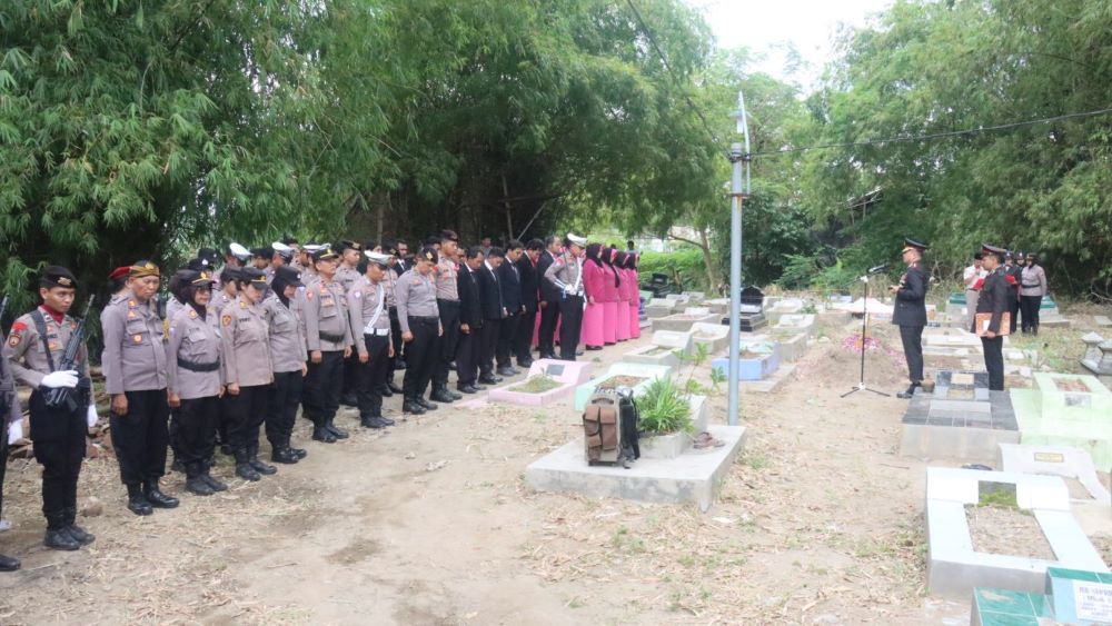 Gugur Saat Mengatur Lalu Lintas, Bripka Septian Diduga Terkena Serangan Jantung