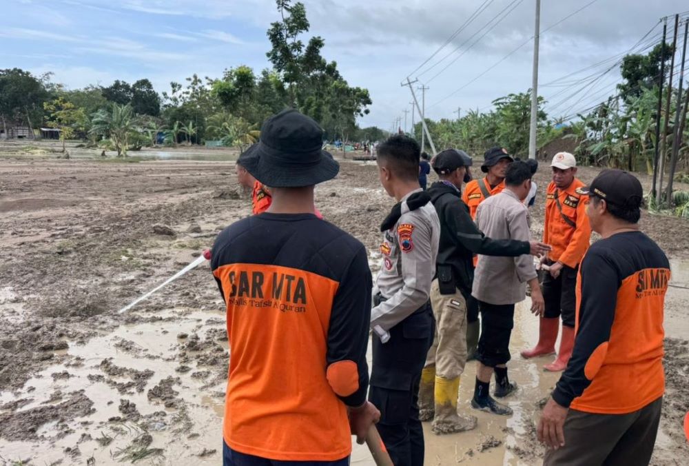 Jalur Semarang–Purwodadi Putus Total, Polisi Terapkan Pengalihan Arus dan Siaga Penuh di Grobogan