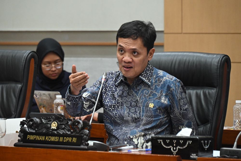 Komisi III DPR Klarifikasi KUHP Baru: Dari Pidana Mati hingga Hak Berekspresi