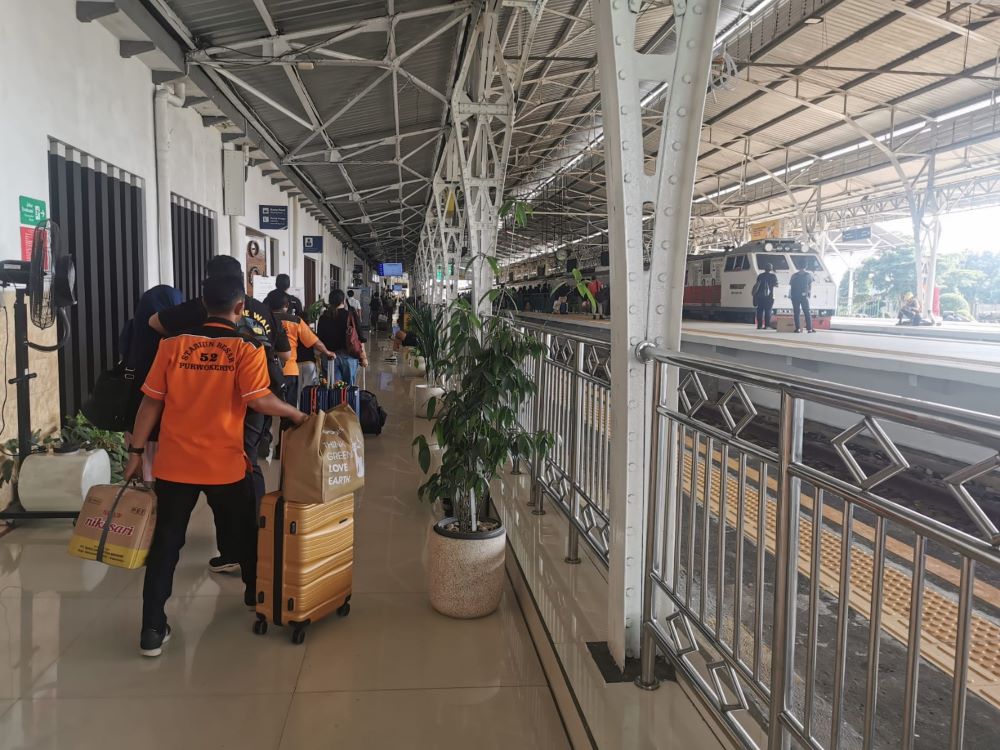 Penumpang KAI Daop 5 Purwokerto Meningkat 17% Saat Libur Natal dan Tahun Baru 2026