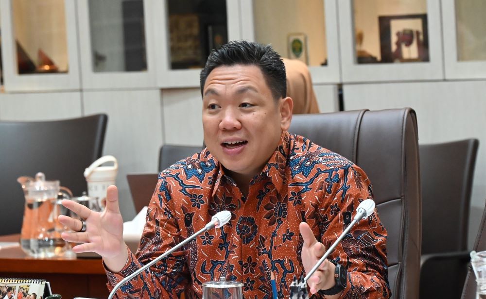 Komisi IX DPR RI Soroti Ketidakjelasan Batas Desil 6, Akses Bantuan Kesehatan Diragukan
